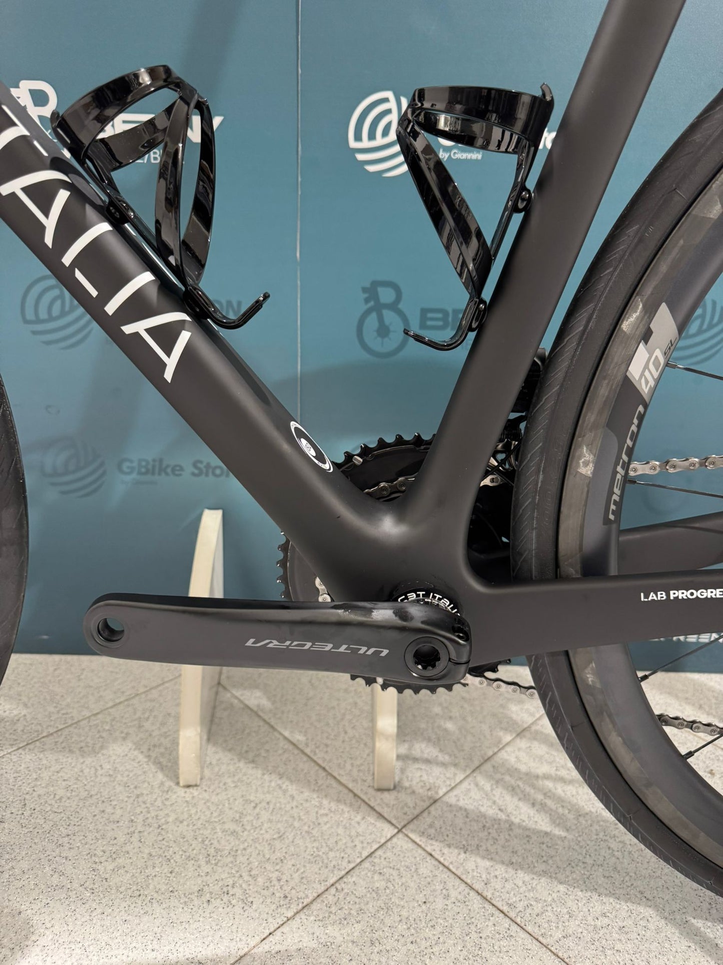 CBT Italia Necer99 Taille 58 (Shimano Ultegra 8170 12v)