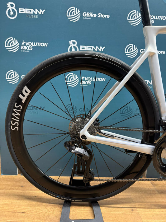 Colnago V4Rs Ultegra Di2 12v Tamaño 550 - Usado