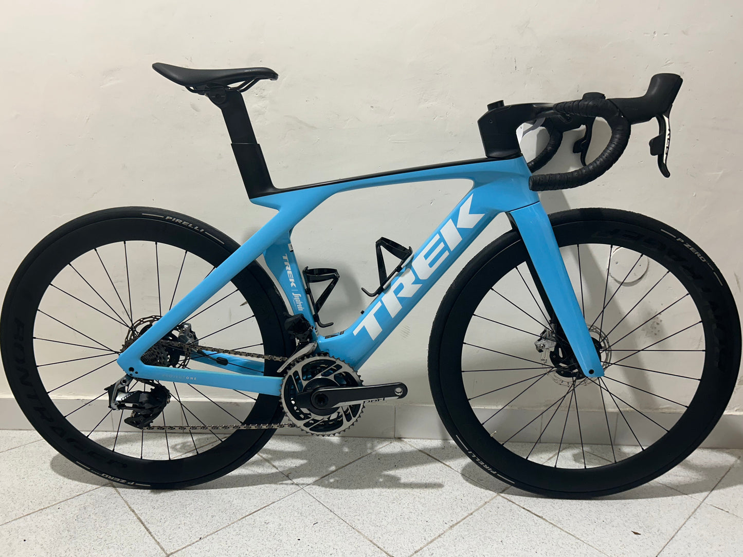 Trek Madone SLR 9 de janeiro 7 Tamanho 52 - Usado