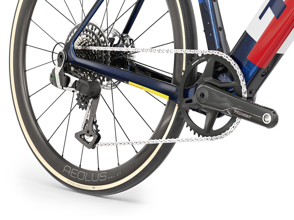 Trek Domane+ SL 9 AXS Gen 5 Navy Smoke/Trek White