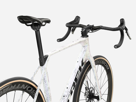 Trek Domane SLR 9 AXS Gen 5 Mother of Pearl/Silver Marble