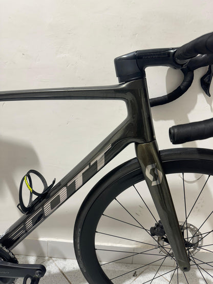 Scott Addict RC Ultegra Di2 Rozmiar L - Używany