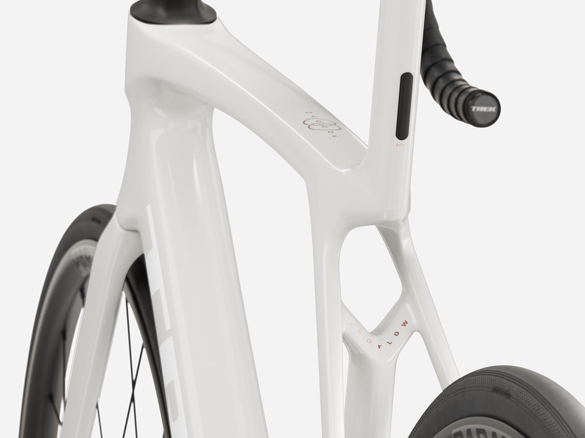 Trek Madone SL 5 Gen 8 Era White