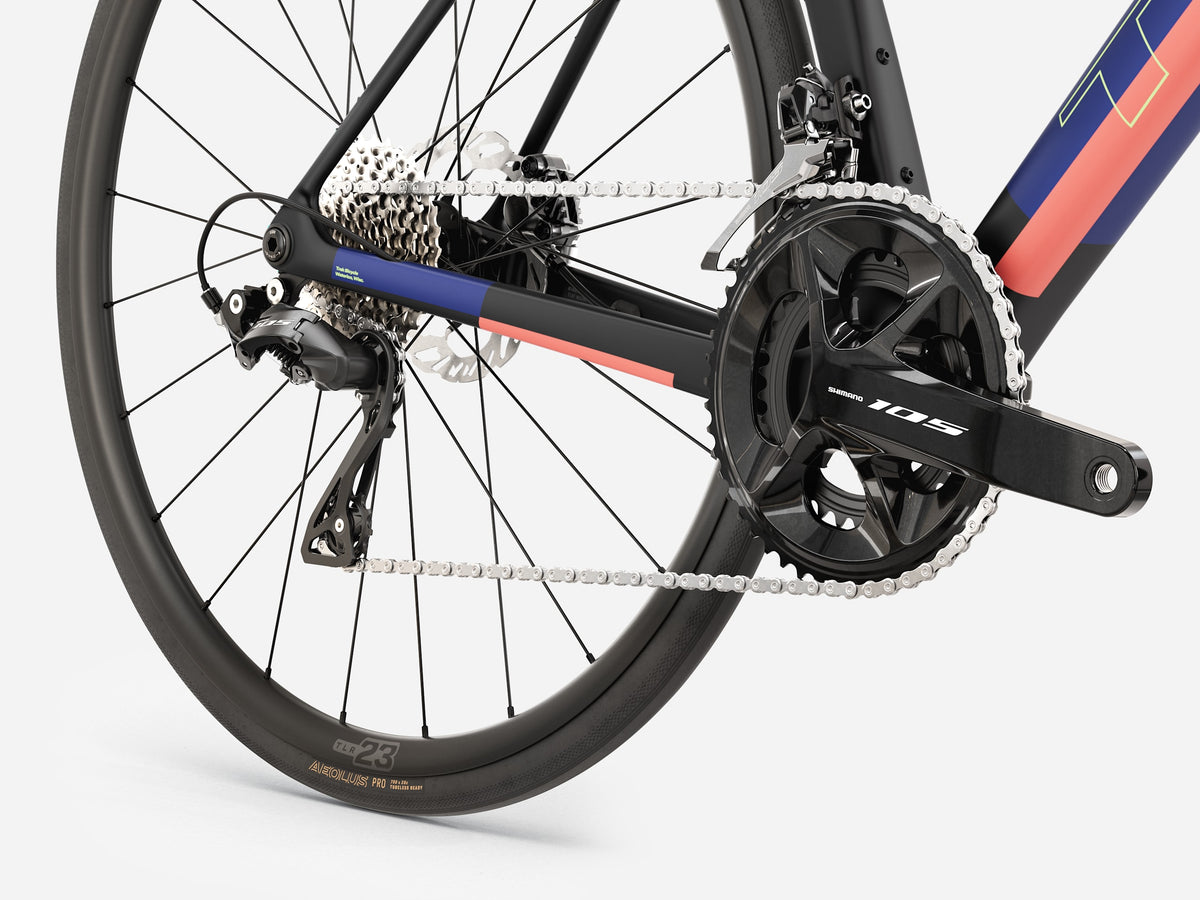 Trek Madone SL 5 Gen 8 Matte Cobalt Blue/Trek Black/Living Coral