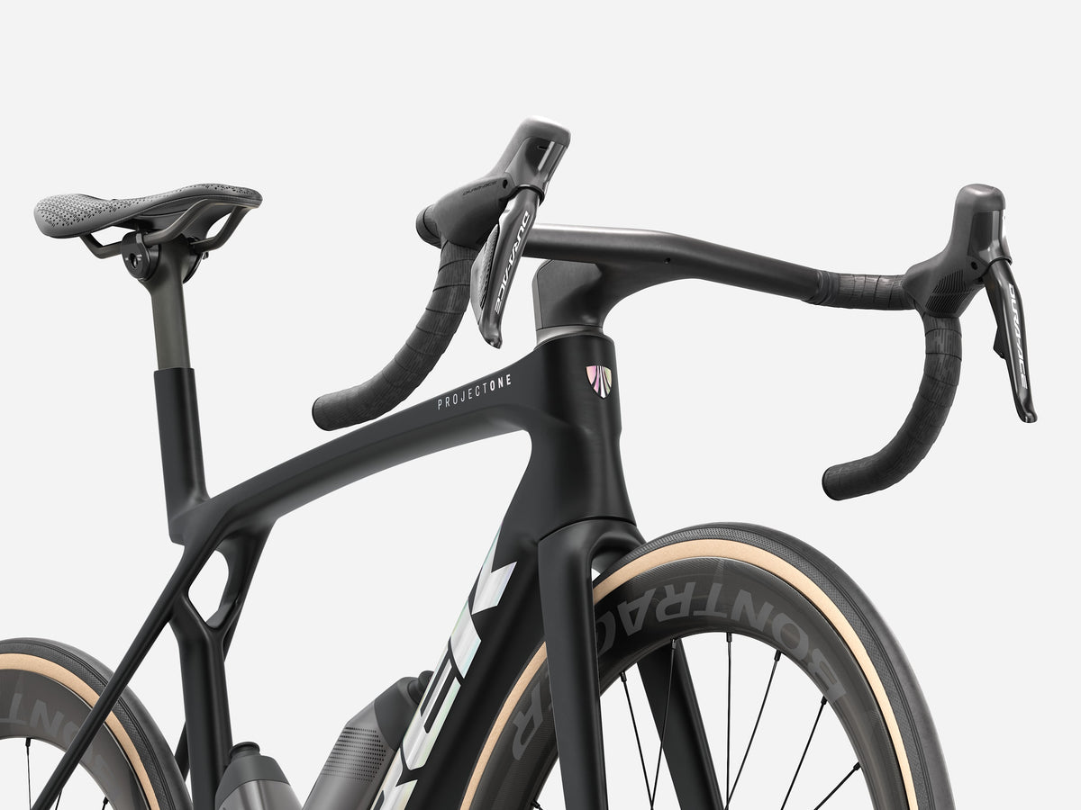 Trek Madone SLR 9 Gen 8 Matte Deep Smoke