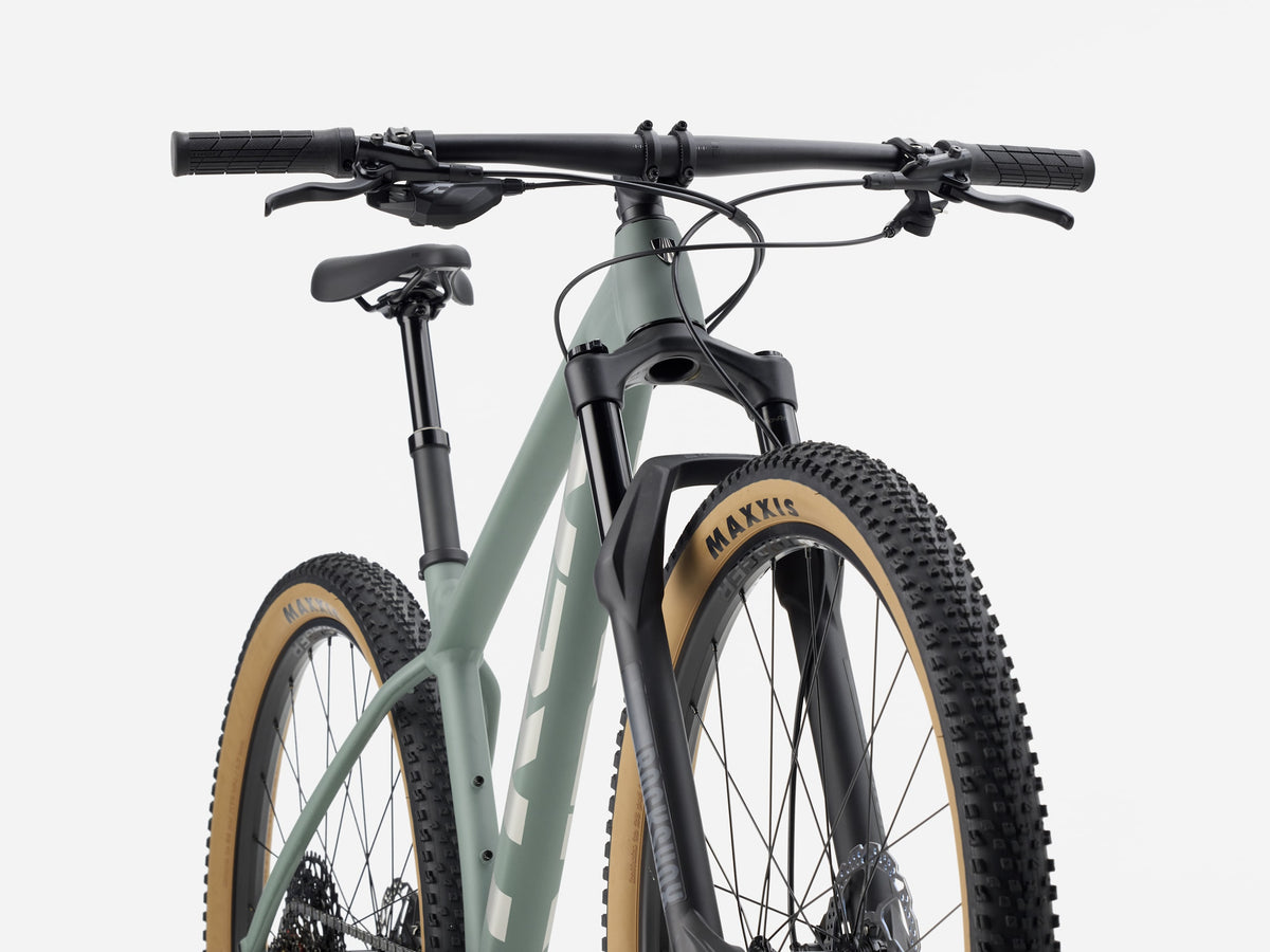 Trek Procaliber 8 Desert Sage