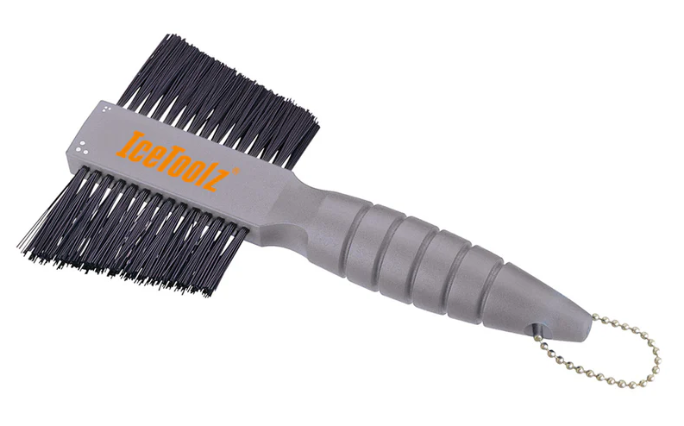 Double icetoolz brush