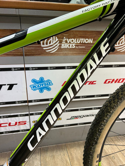 Cannondale F29 Tamaño de carreras de fábrica L - Usado