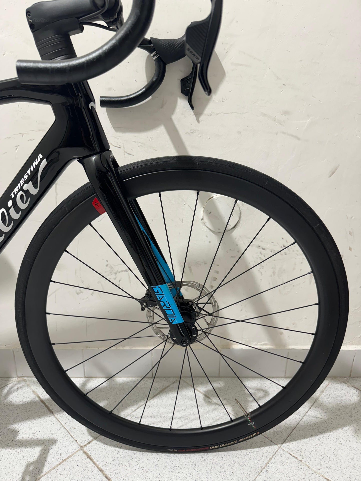 WILIER GARDA DISC AXS MAAT M - Gebruikt