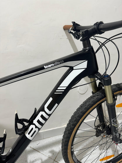 BMC TeamElite 01 Tamaño L - Usado