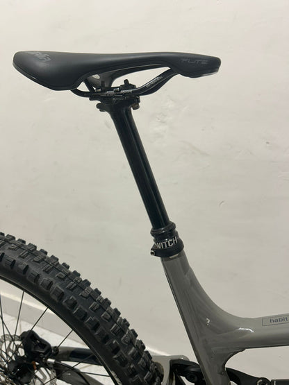 Taille d'habitude cannondale L - Utilisé