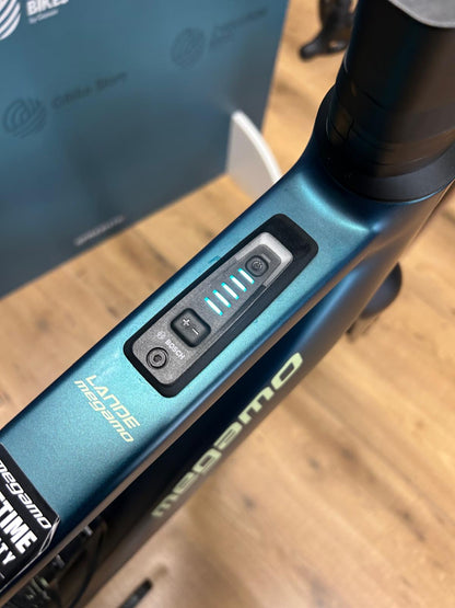 MEGAMO LANDE (25) Taille M - Test de démonstration