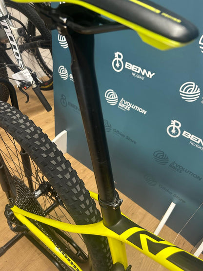 Scott Échelle RC Taille de la Coupe du monde M - Utilisé