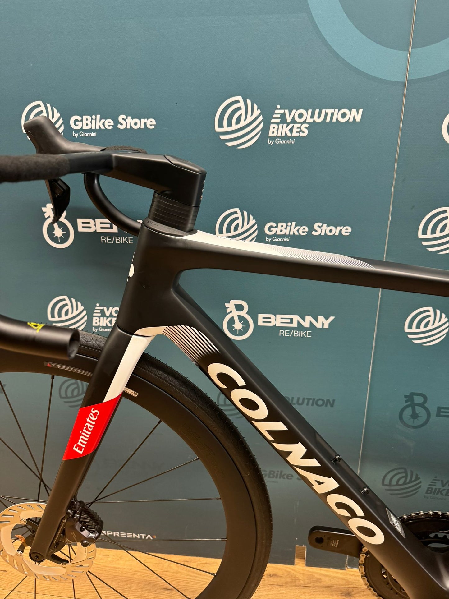 Colnago V4RS VAE Emirates Größe 485 - Demo -Test