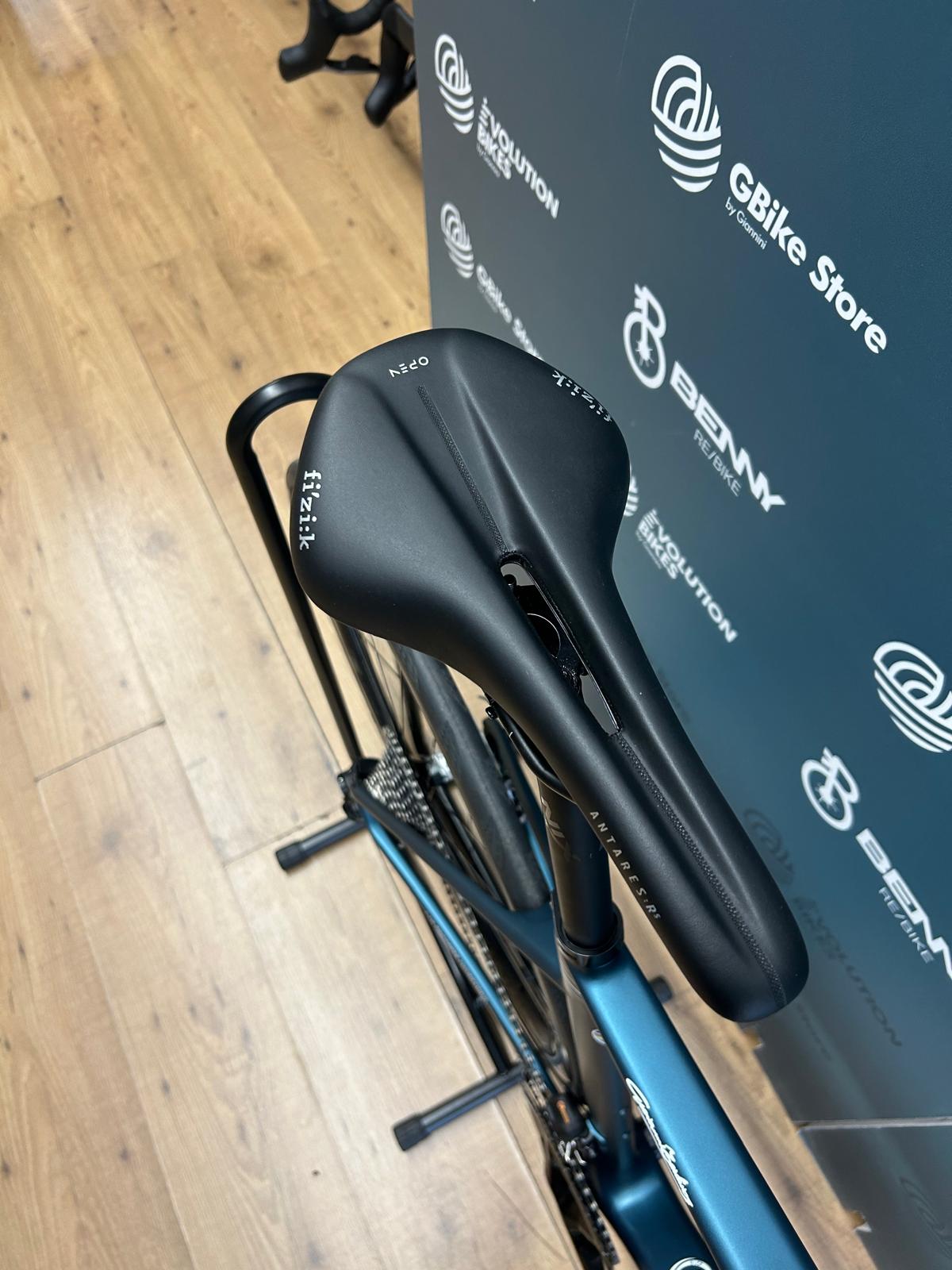 CBT Italia NECER99 Tamaño 52 (DU-ACE DI2)