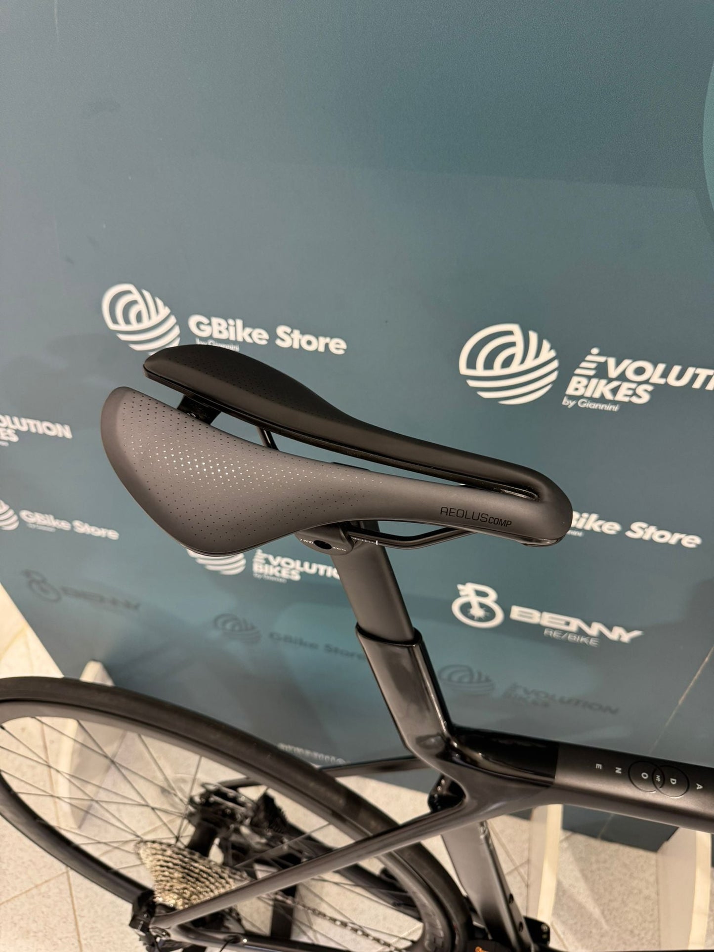 Trek Madone SL 6 janvier 8 2025 Taille ML - Démo