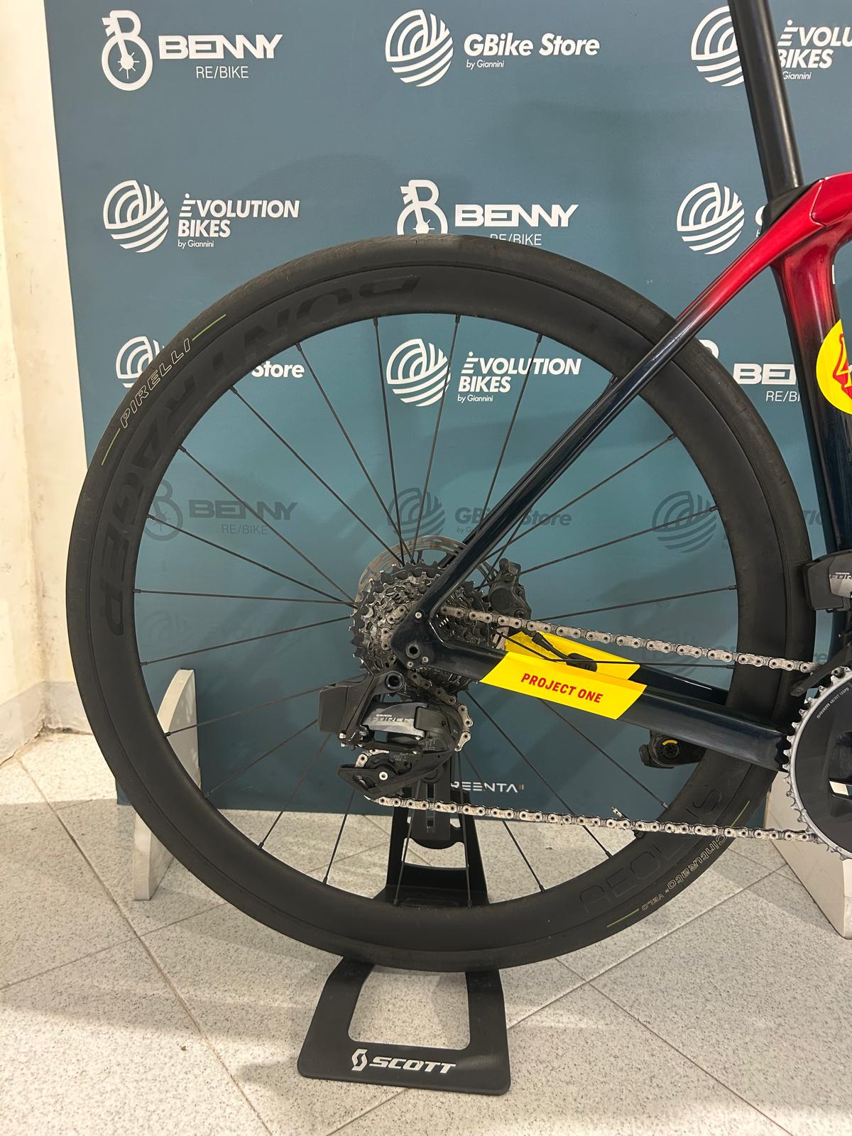 Trek Domane SLR 7 AXS RD-BL Taille 54 - Occasion