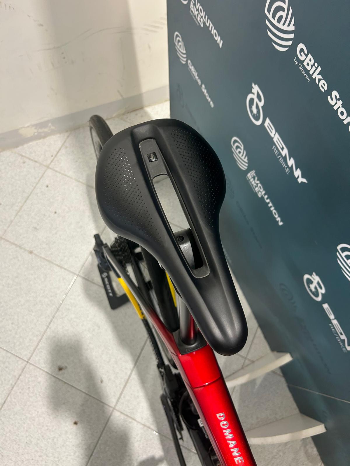 Trek Domane SLR 7 AXS RD-BL Taille 54 - Occasion