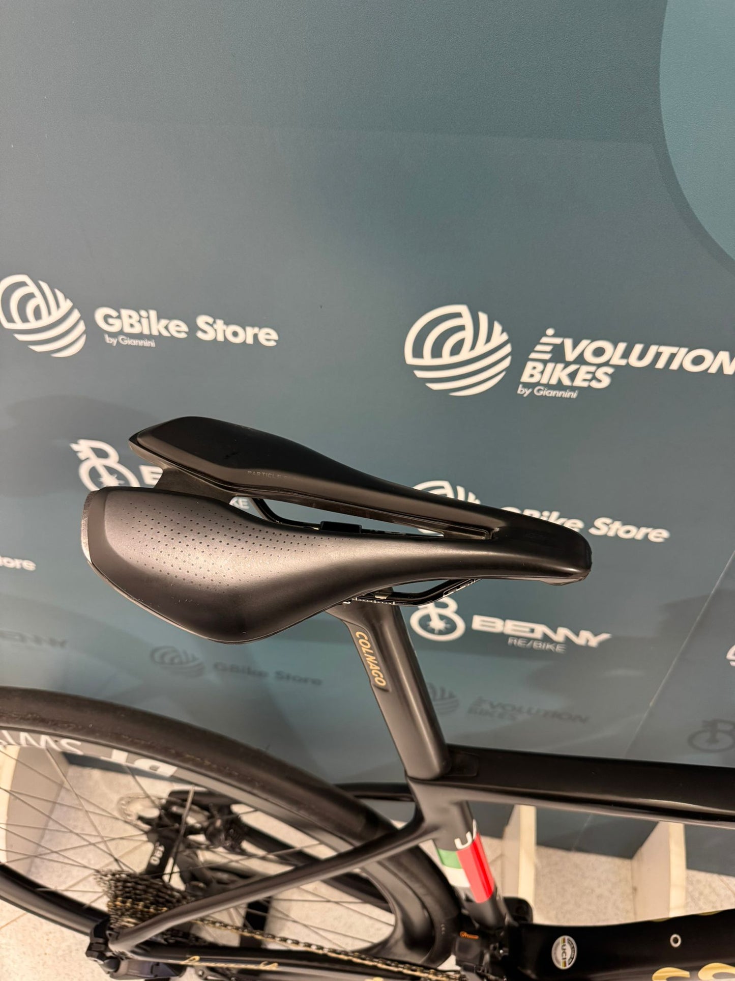 Colnago V3RS UAE Emirates Team Size 45S - Used