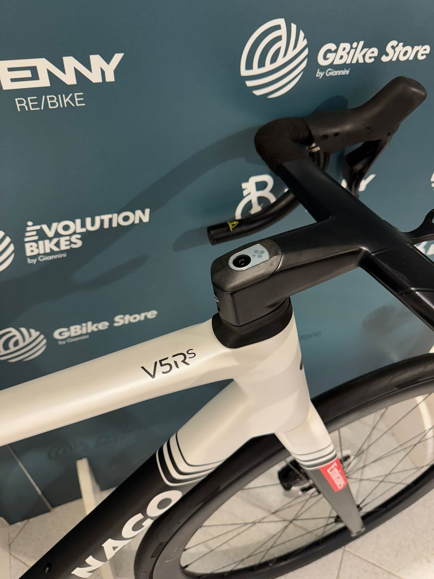 Colnago V5RS Ultegra Di2 R8170 SC45 Size 510 - Demos