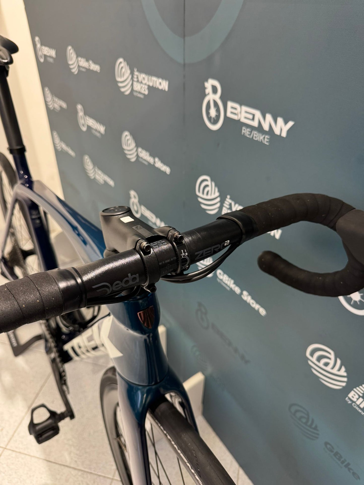 Trek Émonda SL 5 Disc Size 54 - Used