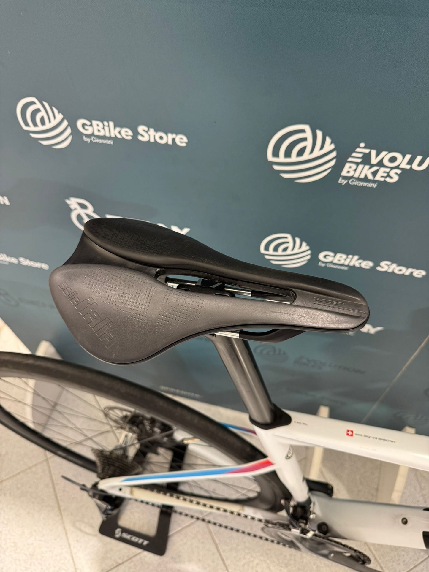 BMC Roadmachine 01 Rozmiar tarczy 51 - Używana