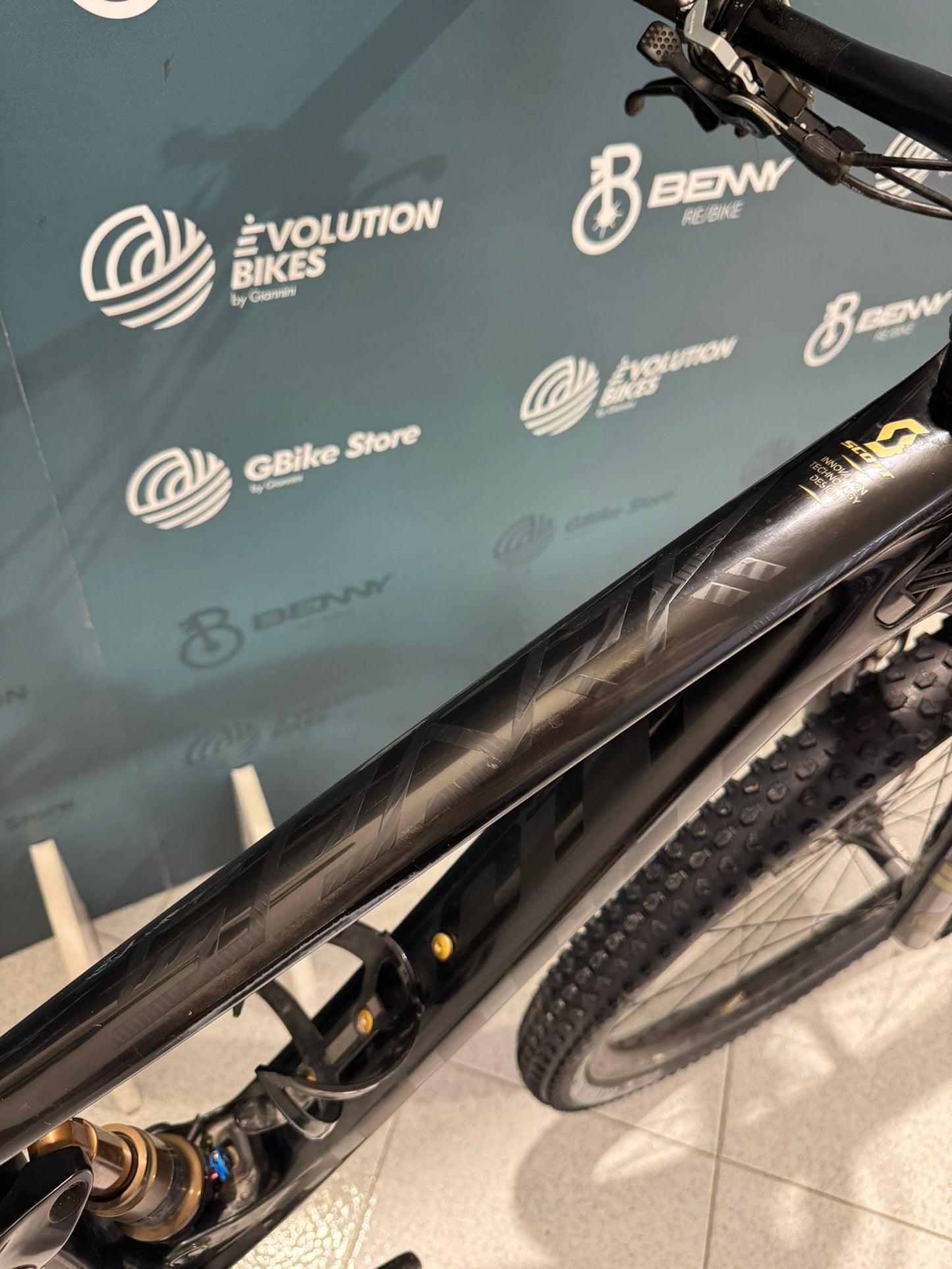 Scott Spark RC 900 SL AXS Size S - Used