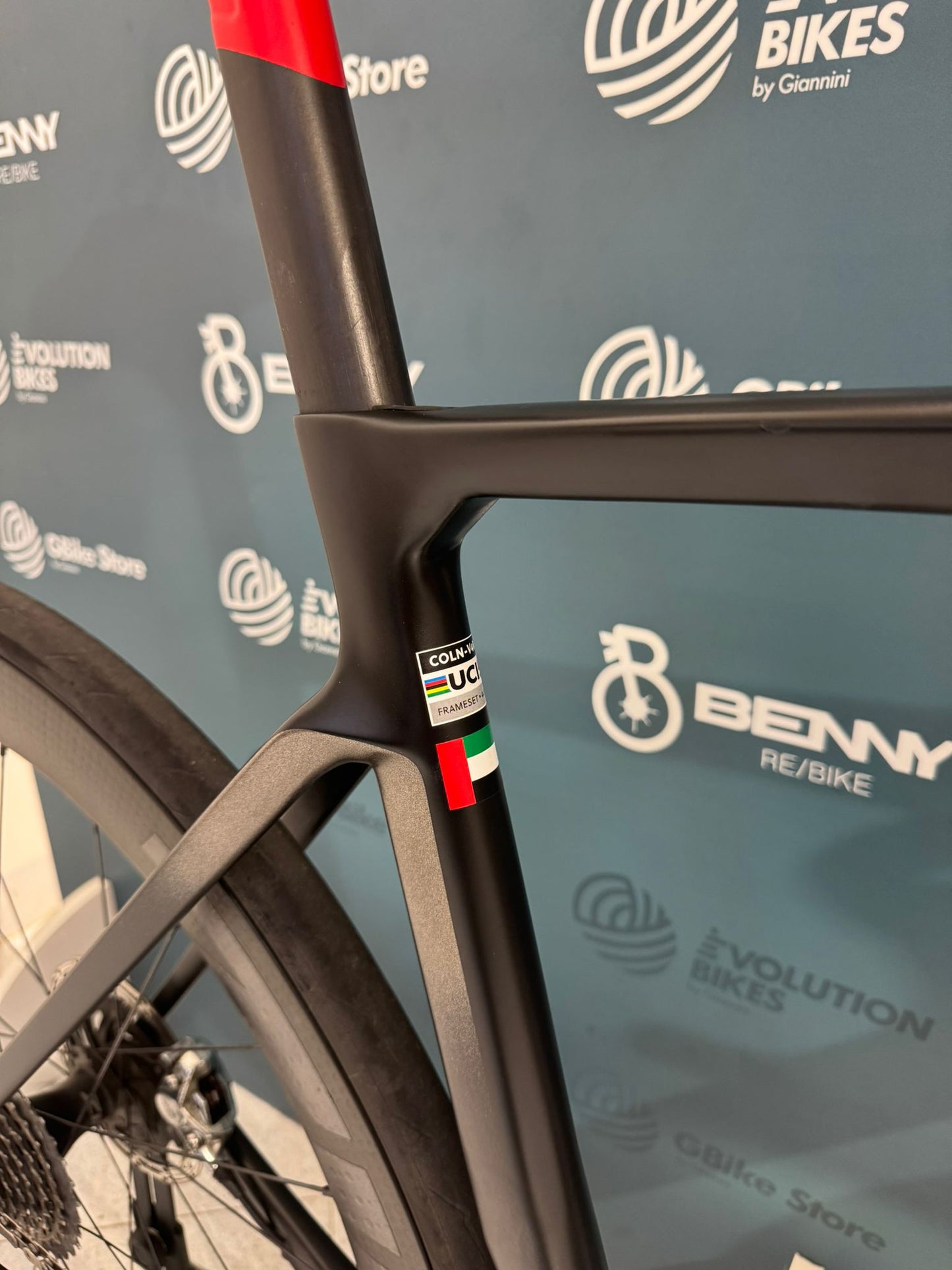 Colnago V4Rs AXS UAE Emirates Größe 510 – Gebraucht