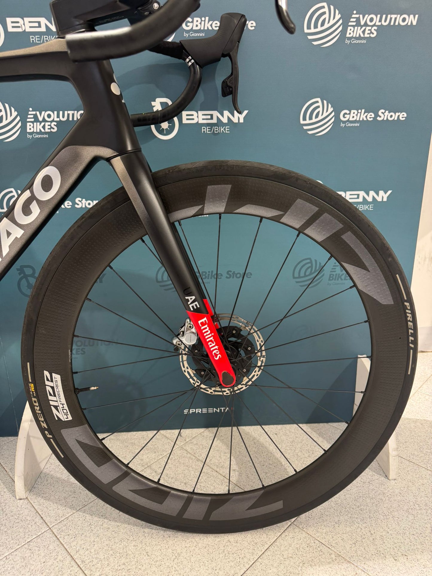 Colnago V4Rs AXS UAE Emirates Größe 510 – Gebraucht