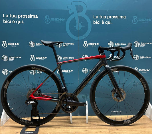 Megamo Raise 05 Taille S - Utilisé