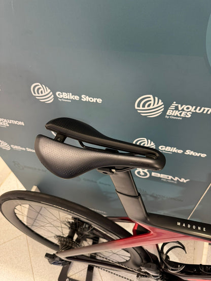 Trek Madone SLR 7 Gen 7 AXS Taille 54 - Occasion