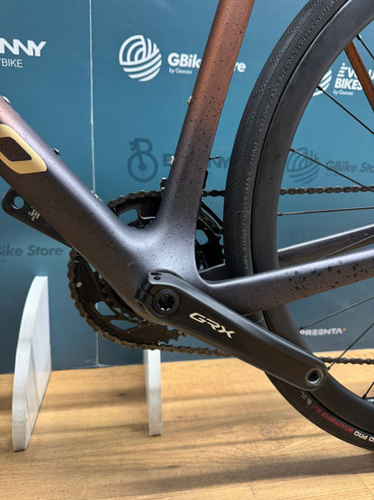 Megamo Silk 08 Rozmiar XL - Używany