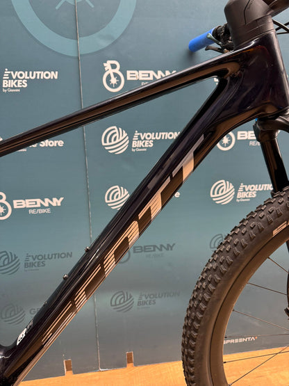 Scott Scale 930 Tamaño L - Usado