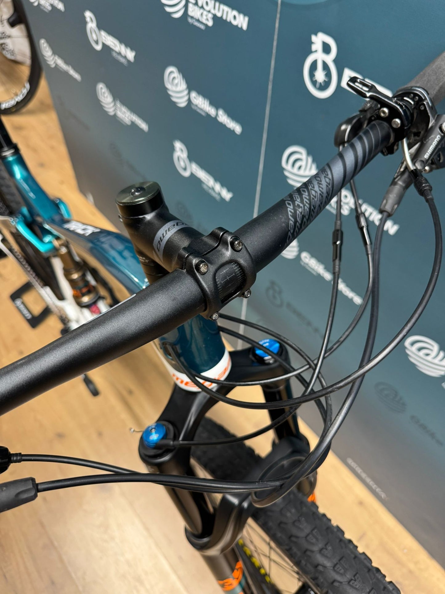 Megamo Track XX1 Size M - Used