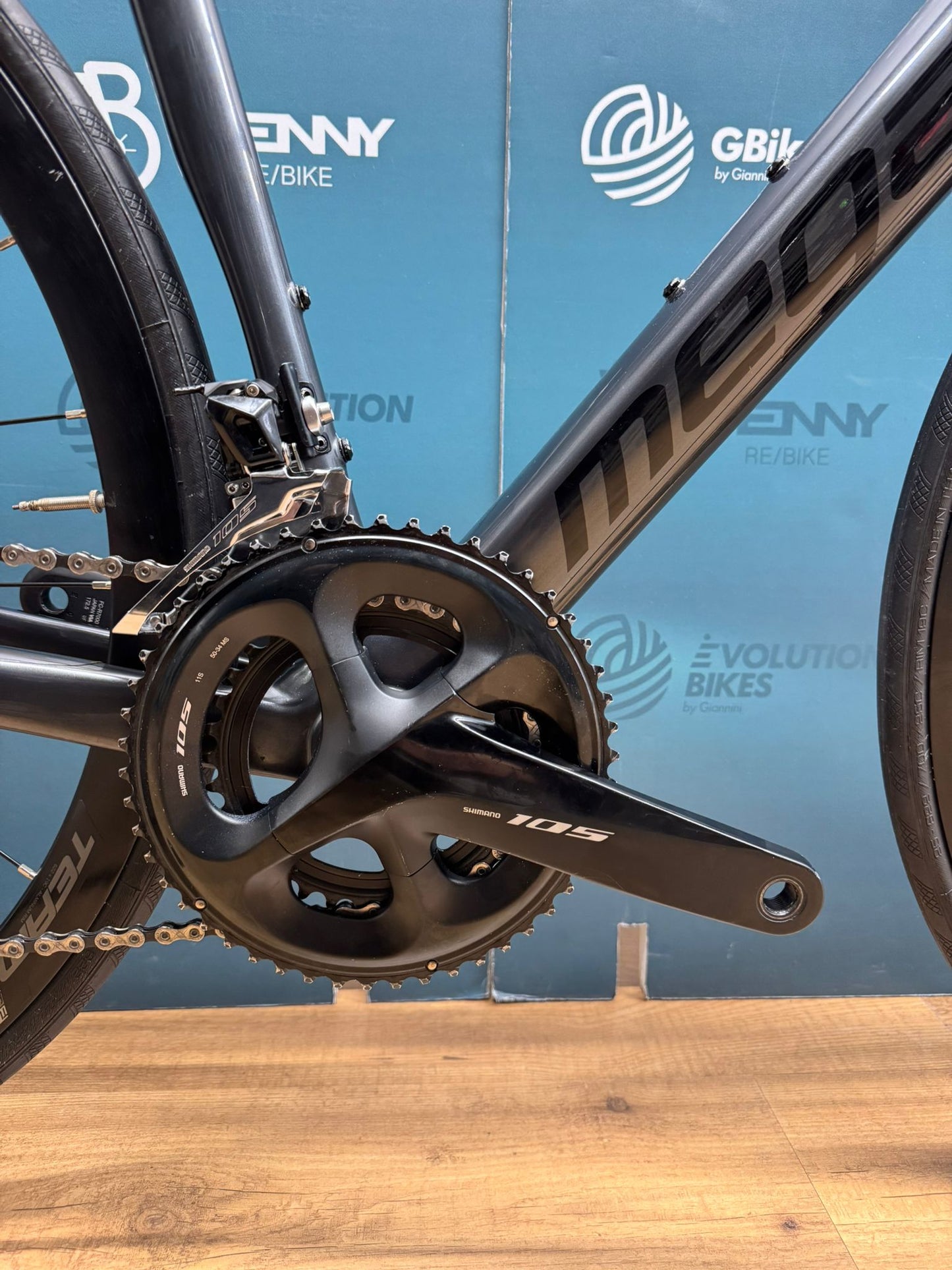 Megamo Raise Disc Cut S - Gebraucht