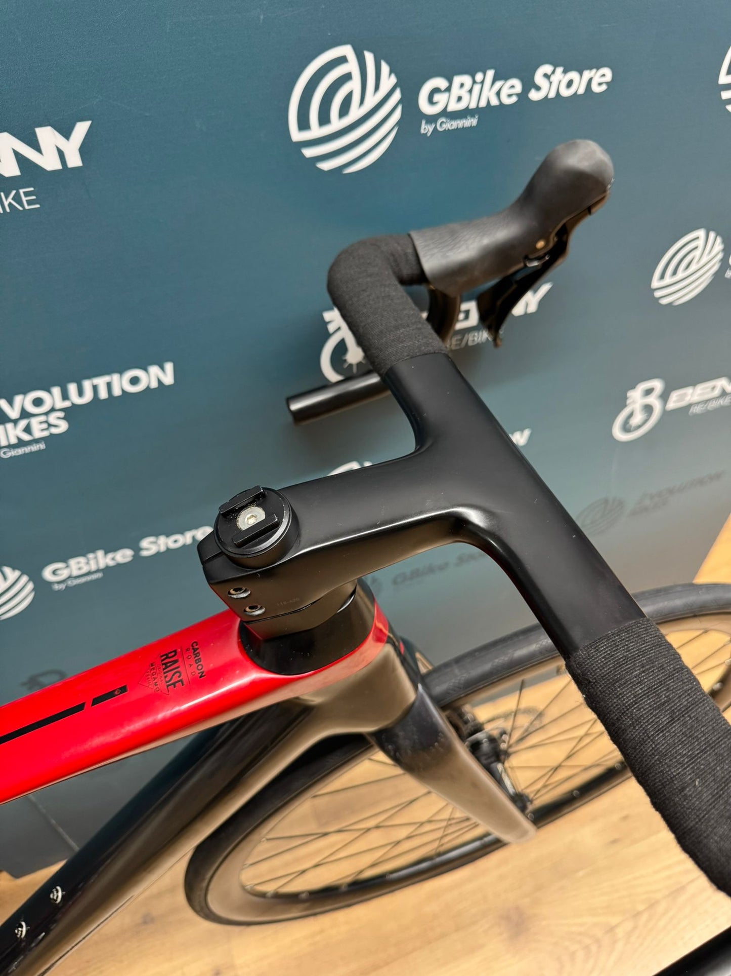 Megamo Raise Disc Cut S - Gebraucht