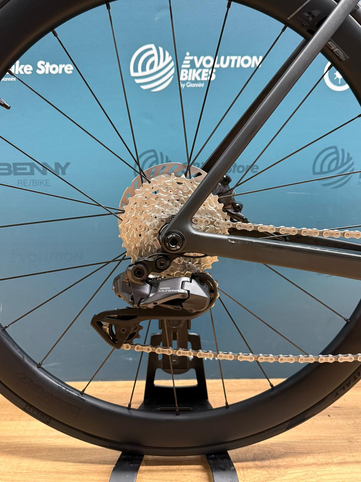 Colnago V5RS Ultegra Di2 R8170 SC45 Rozmiar 510 - Demo