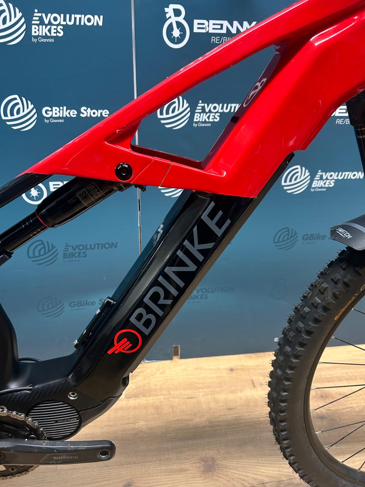 Tamaño Brinke XXR Carbono L - Usado