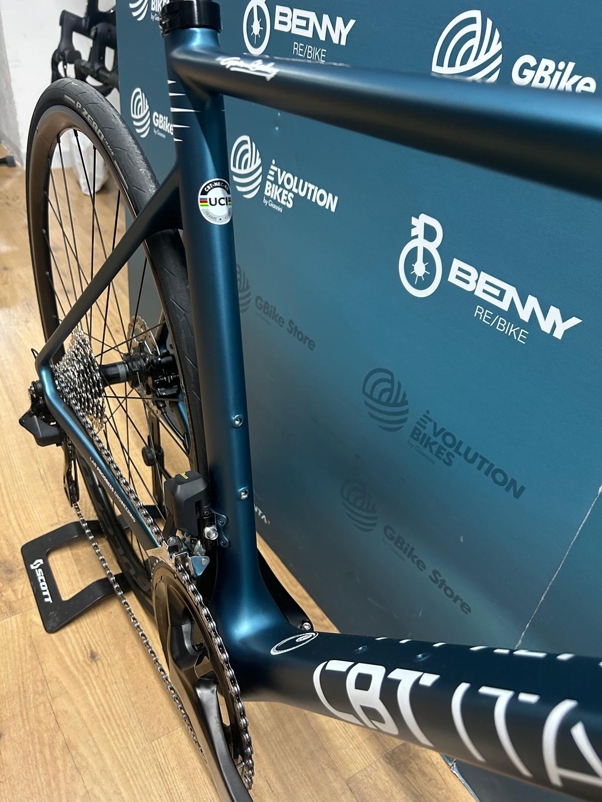 CBT Italia NECER99 Rozmiar 52 - Używany