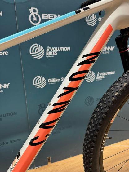 Tamaño Canyon Exceed GX AXS S - Usado