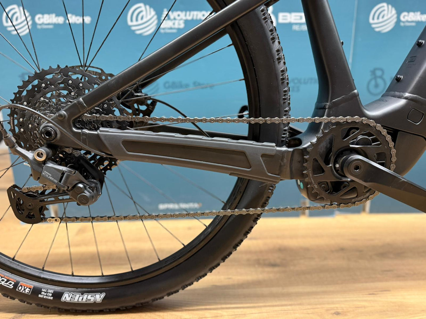 Powerfly+ 4 Gen 5 - PRUEBA DEMO 1454km - Tamaño M