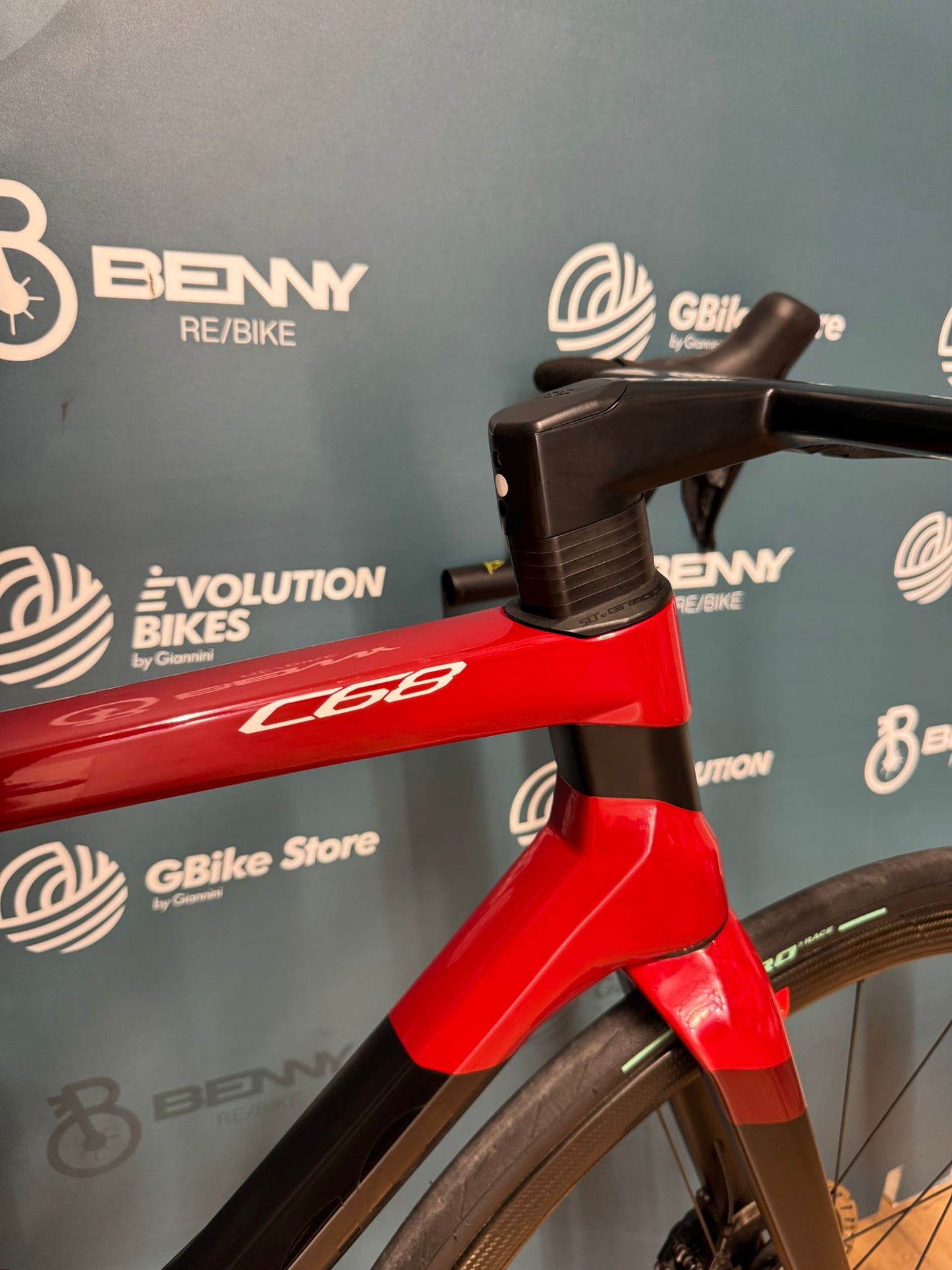 Colnago C68 Road Disc Größe 510 – Gebraucht