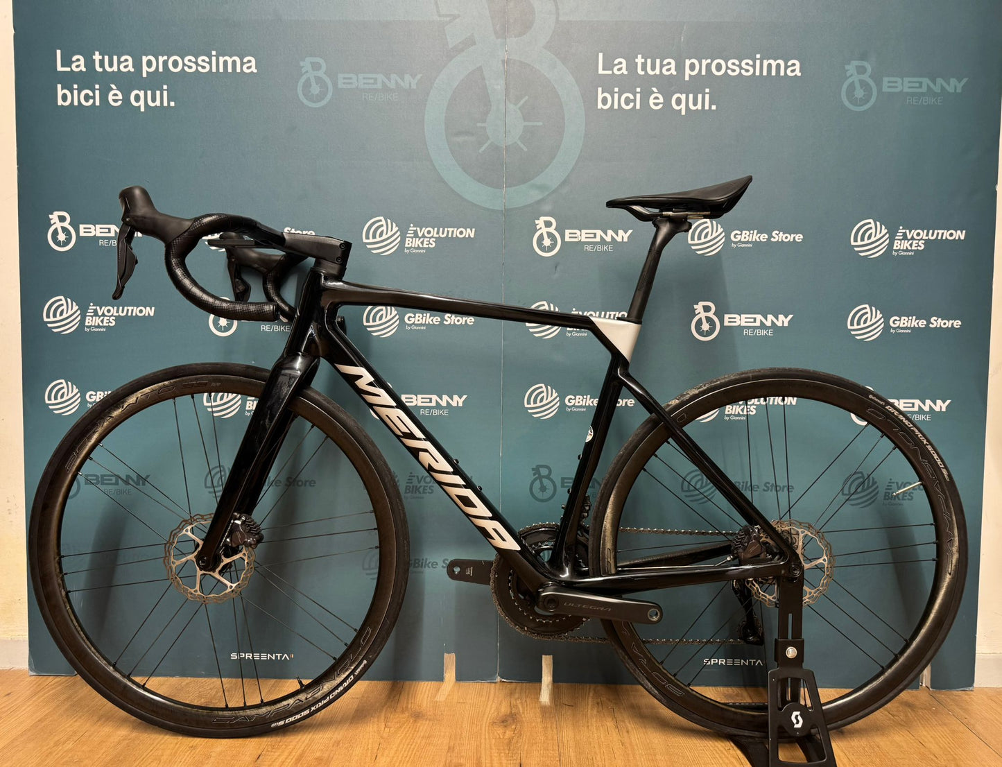 Merida Scultura 8000 Ultegra Di2 12v Size M - Used