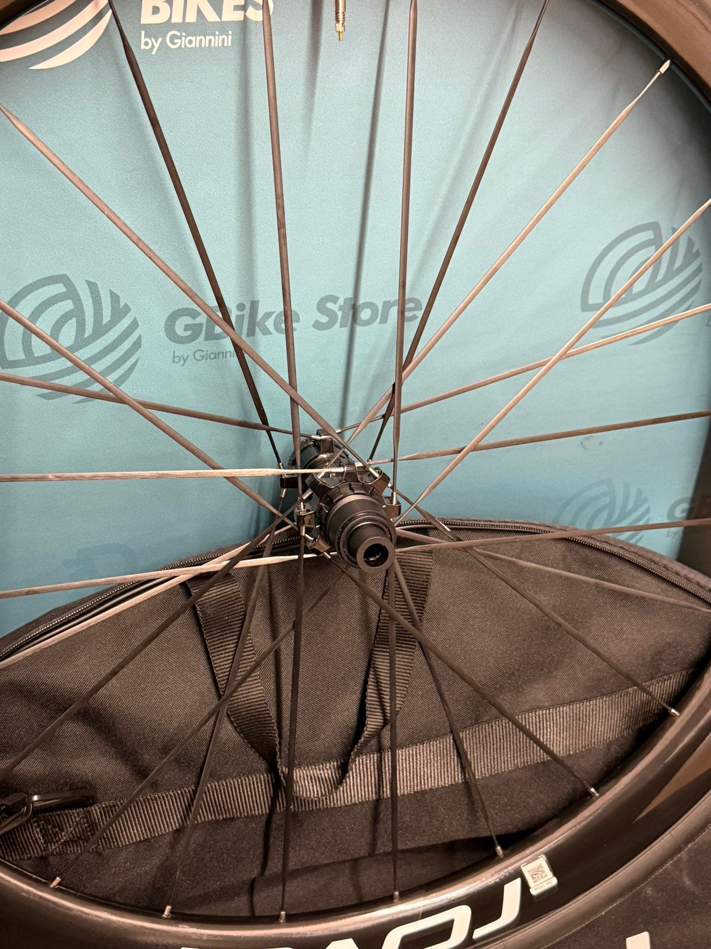 Par de ruedas: Roval Rapide CLX 3 - Usado