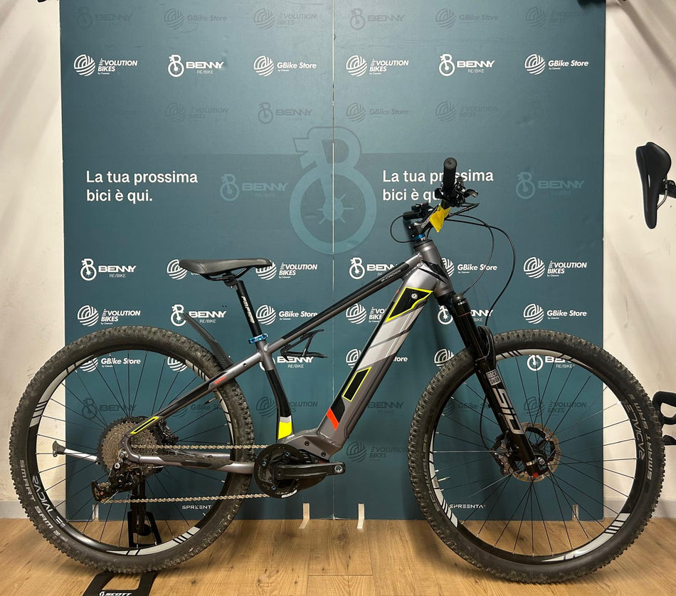 Atala B-Cross Talla M - Usada
