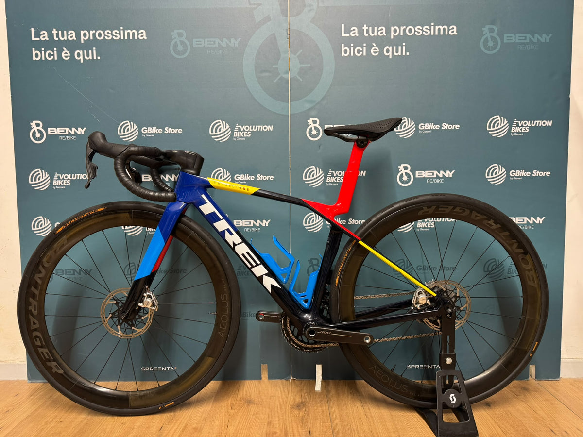 Trek Madone SLR 9 Gen 8 Red E1 Taglia XS - Usata