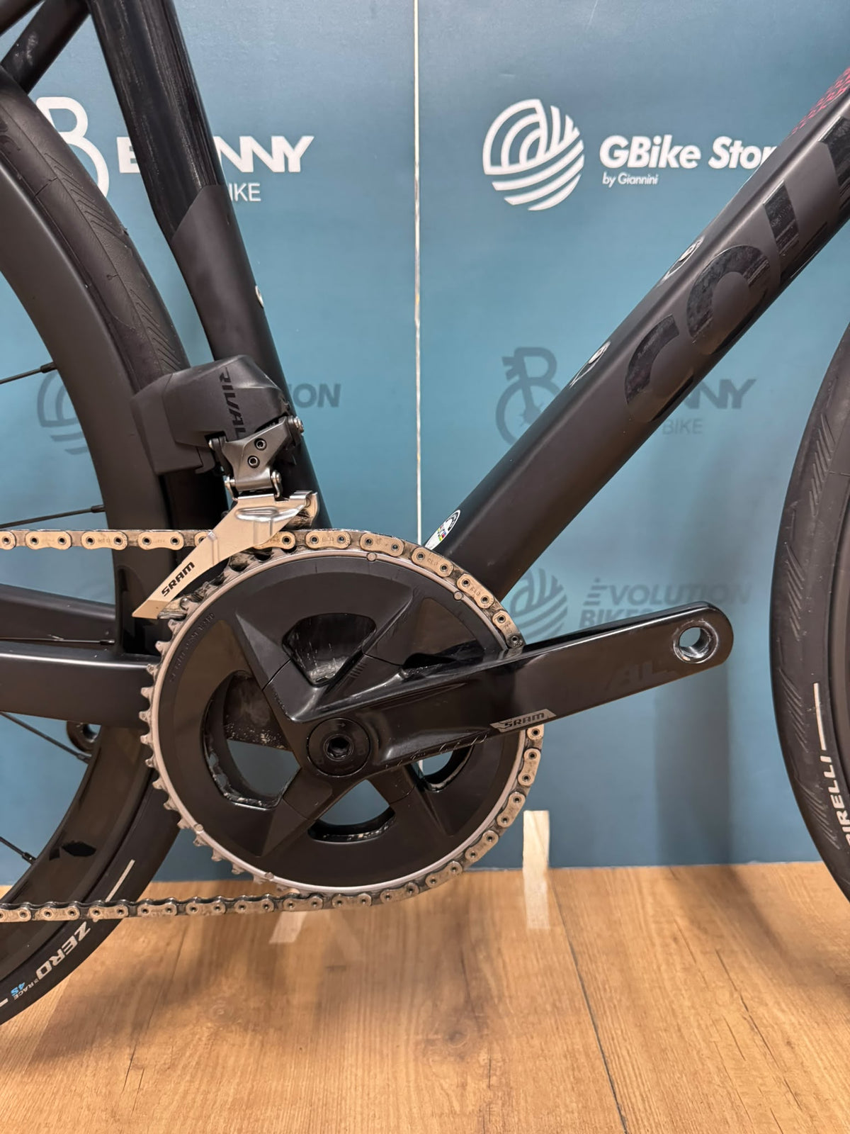 Colnago V3 Disc AXS Taglia 45S - Usata