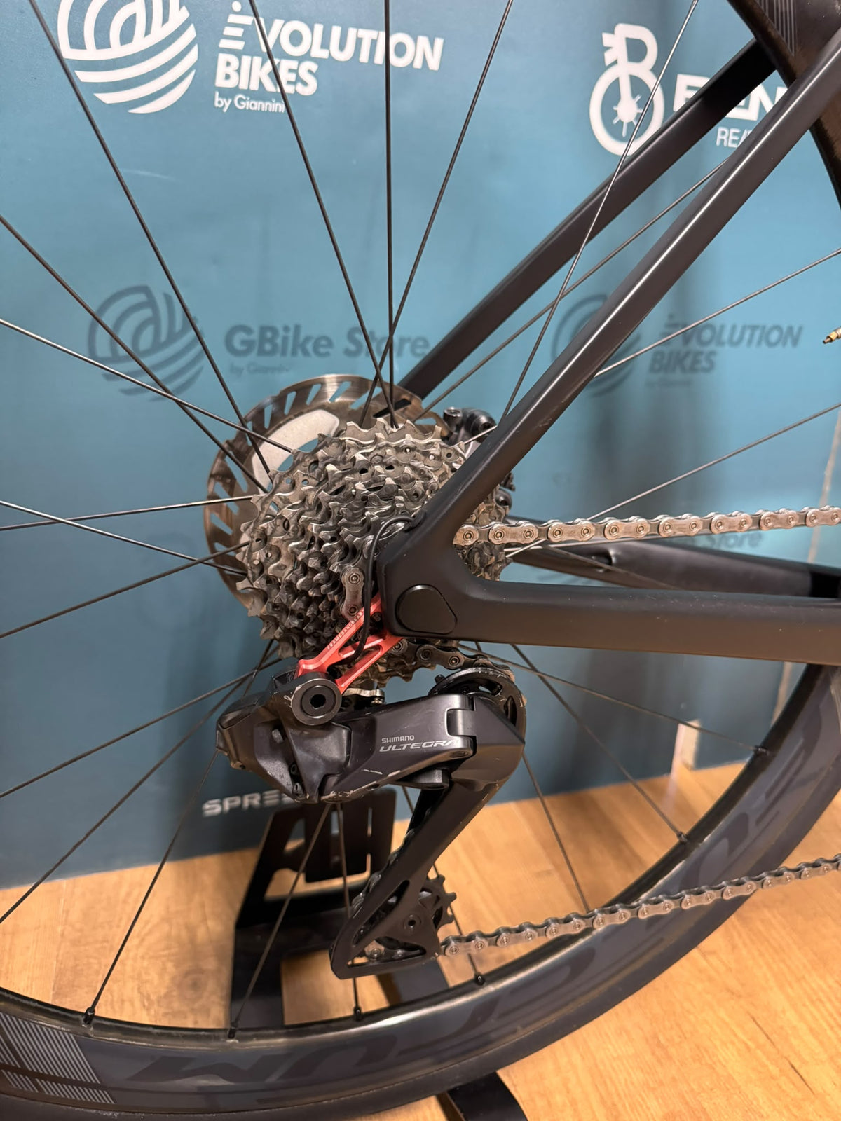 Colnago V4Rs UAE Team Emirates Taglia 485 - Usata