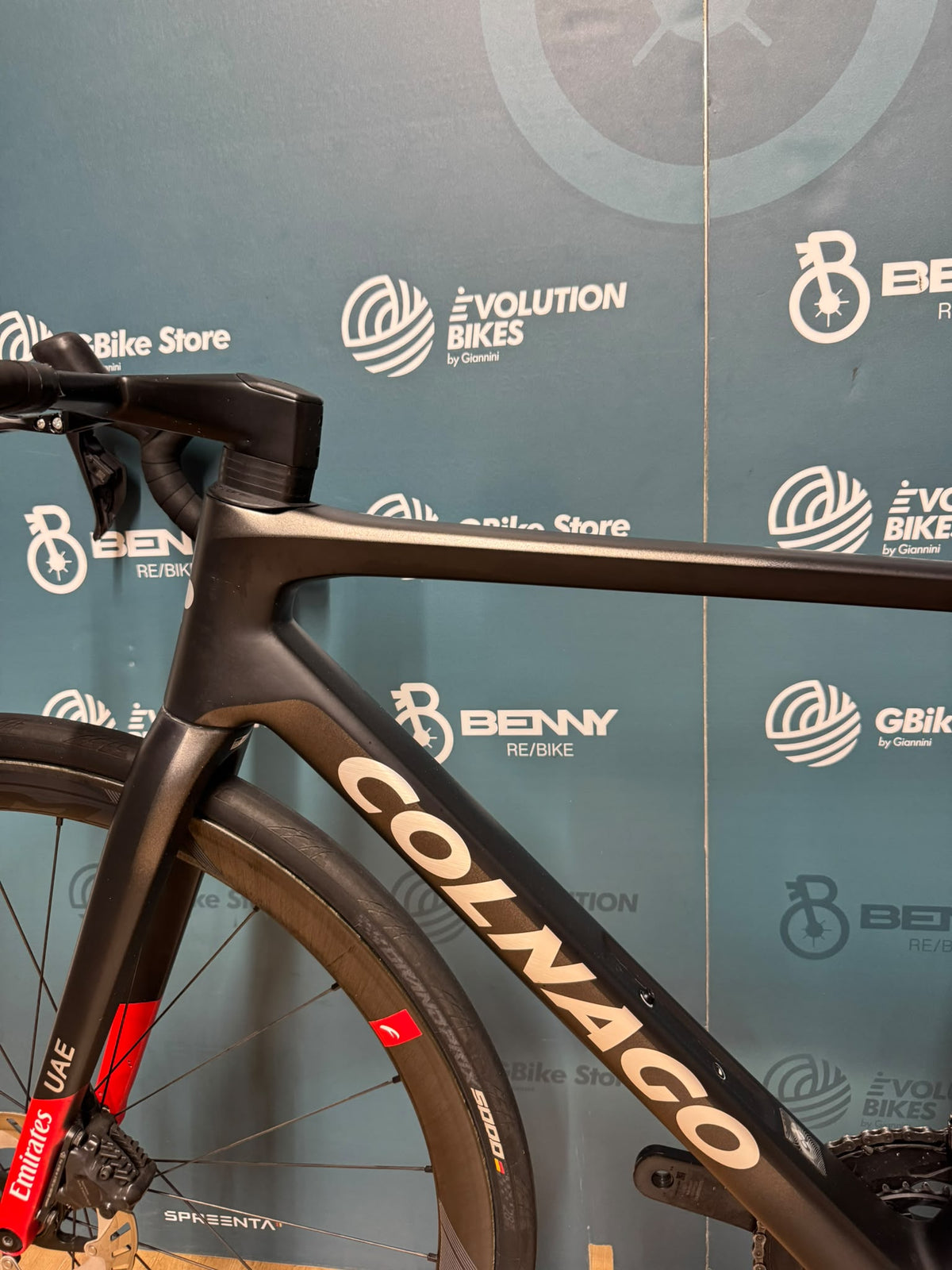 Colnago V4Rs UAE Team Emirates Taglia 485 - Usata
