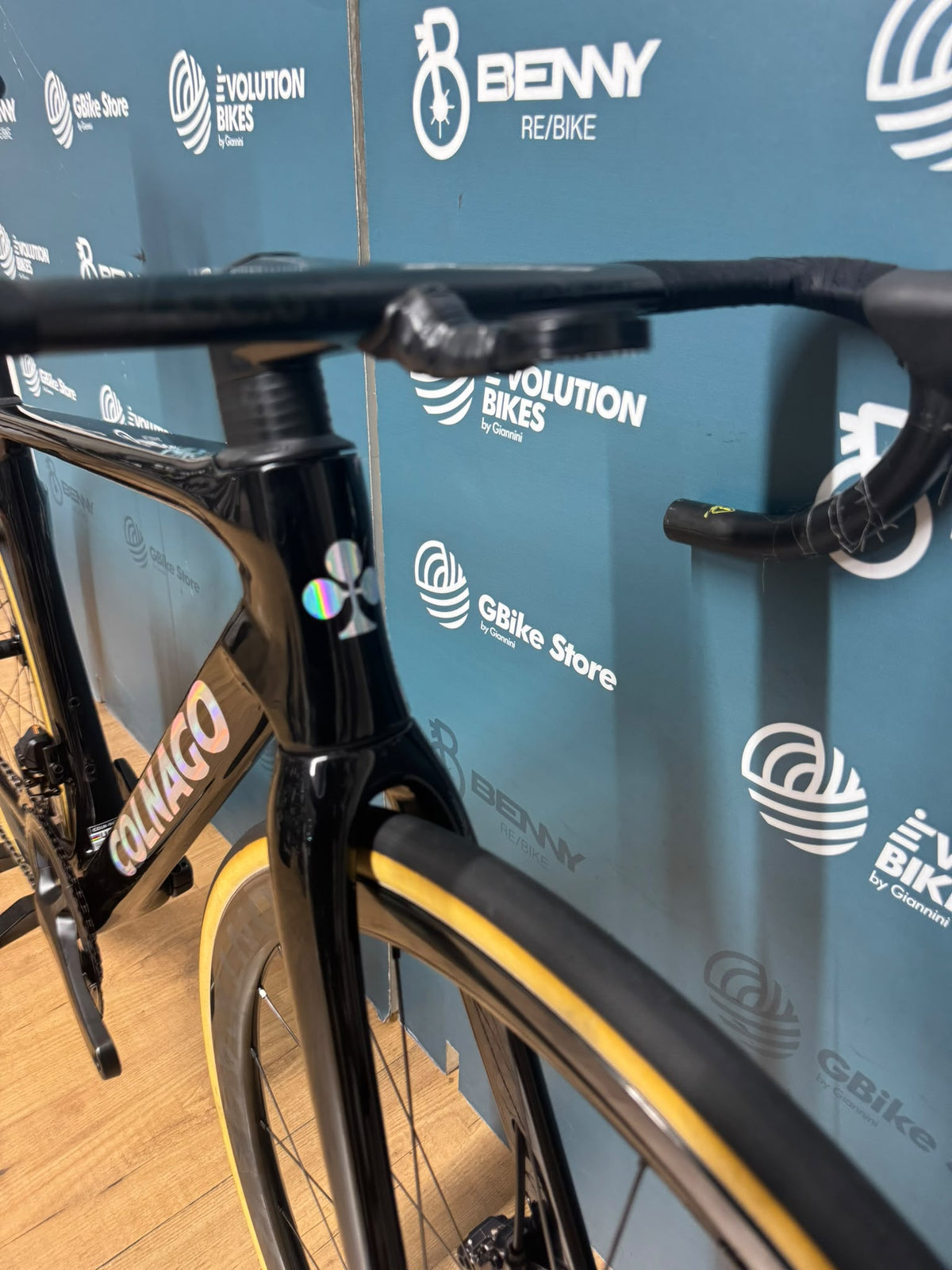Colnago V4Rs Ultegra Di2 12v Taglia 455 - Usata